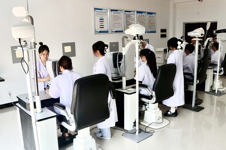 眼视光技术（临床学院）